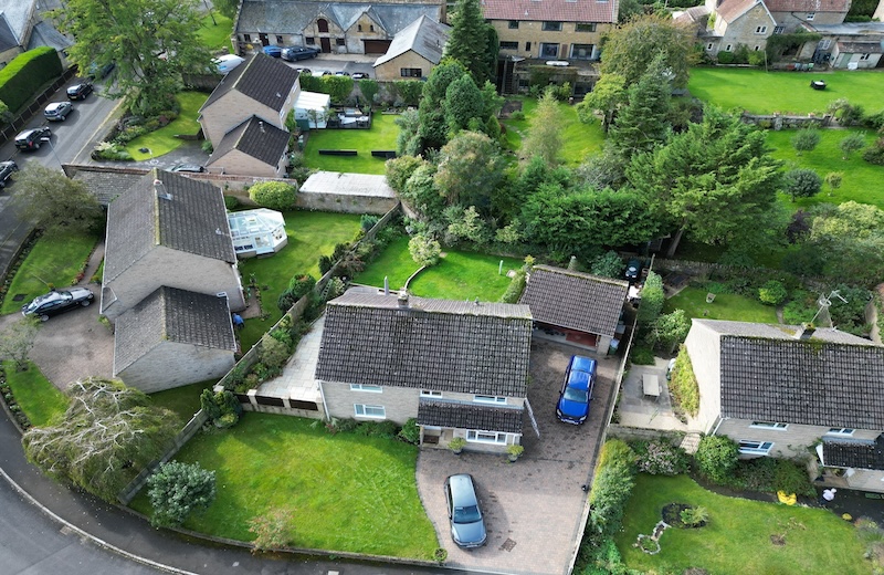 Aerial Drone UK - Property Photos - Estate Agents - Sale - drone film - drone filming